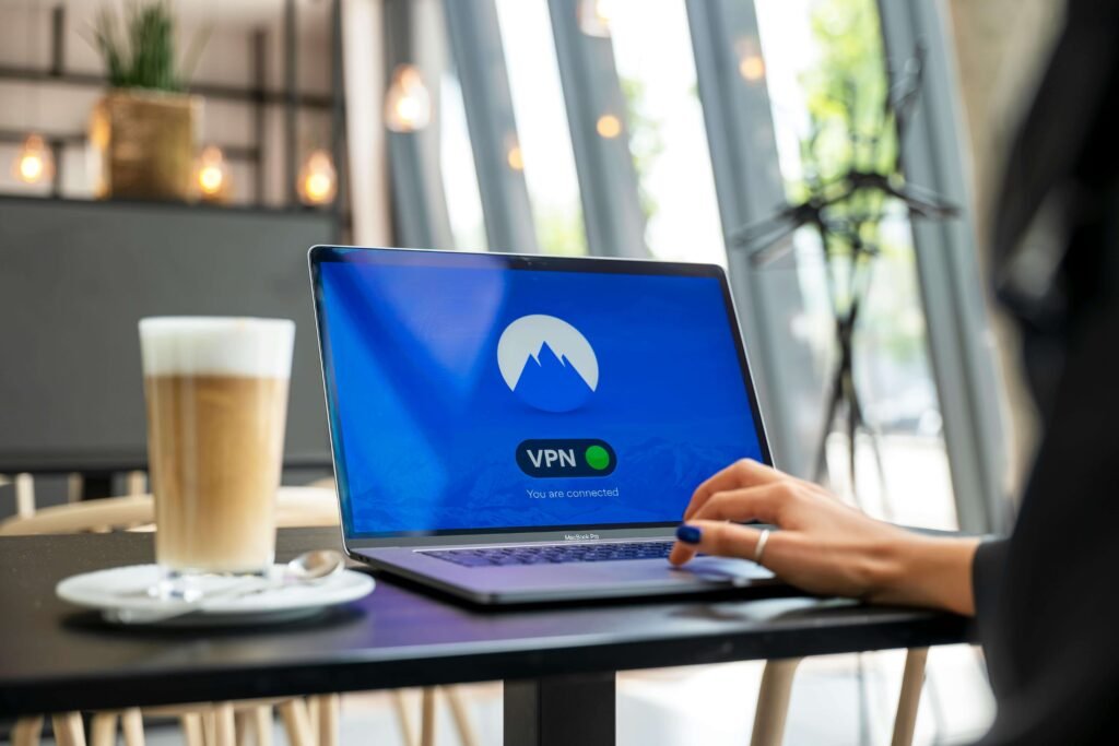 how to set up a vpn while travelling
